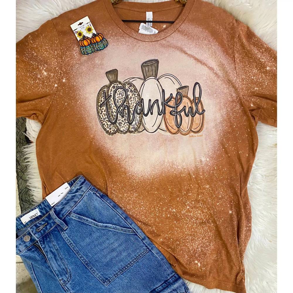 NEW SOUTHERN SWANK women's thankful pumpkin tee - plus in bleached brown